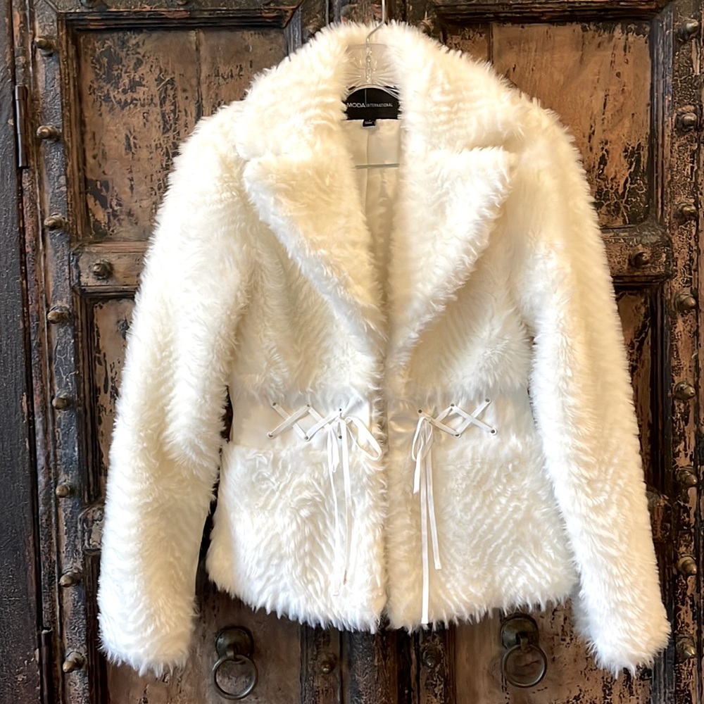 White synthetic fur waist length jacket size small